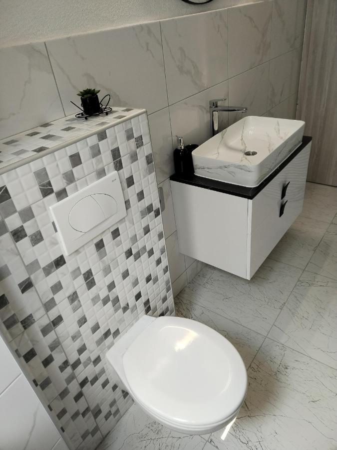 Apartman Zeko Ριέκα Εξωτερικό φωτογραφία